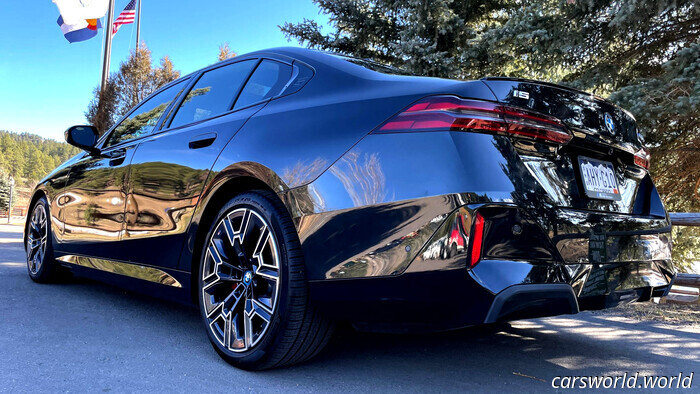Alguien Enganchó Un BMW i5 Cargado Con 714 Millas Por MS 32K De Descuento En MSRP | Carscoops
